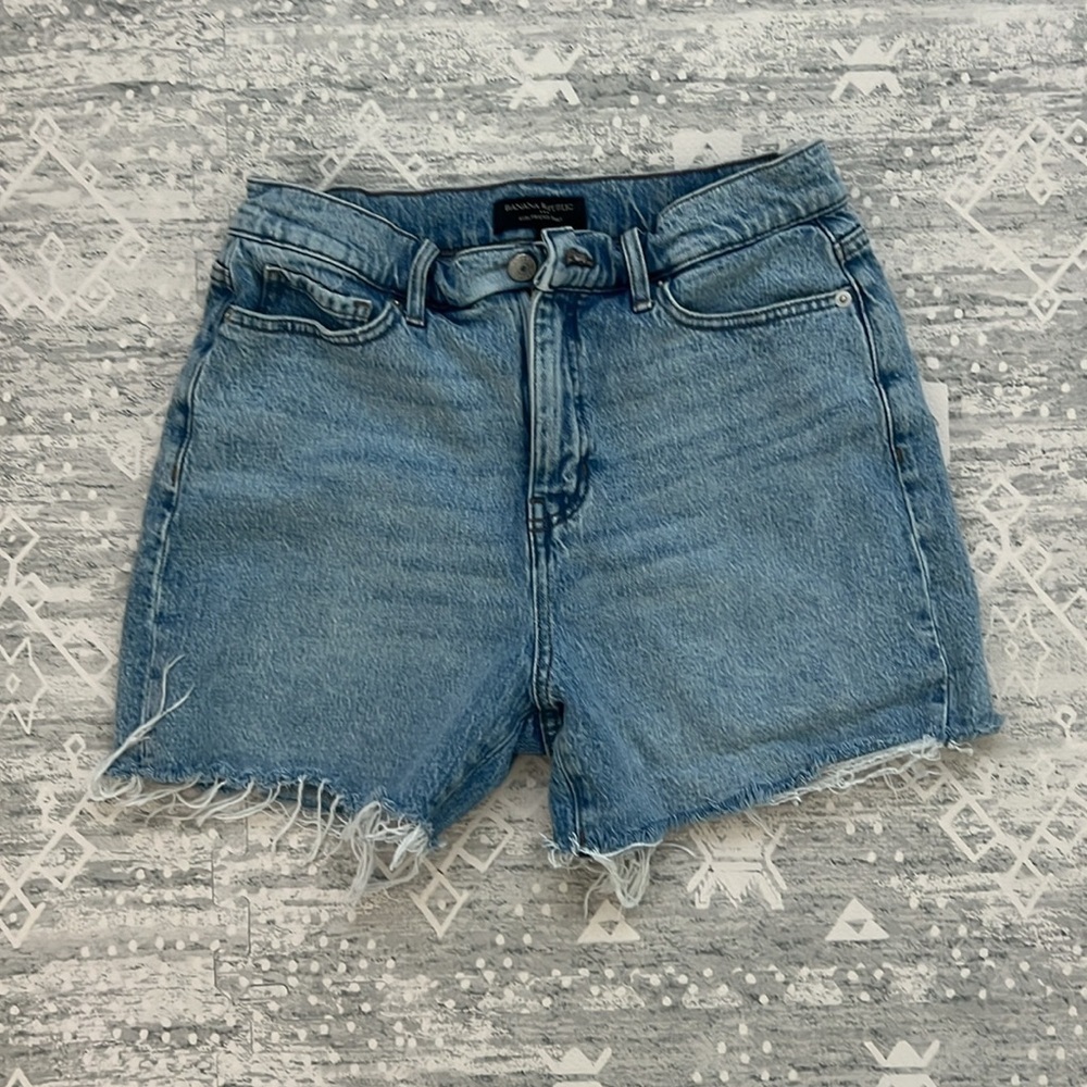 Banana Republic Girlfriend Frayed Denim Jean Shorts Size 6​​​​